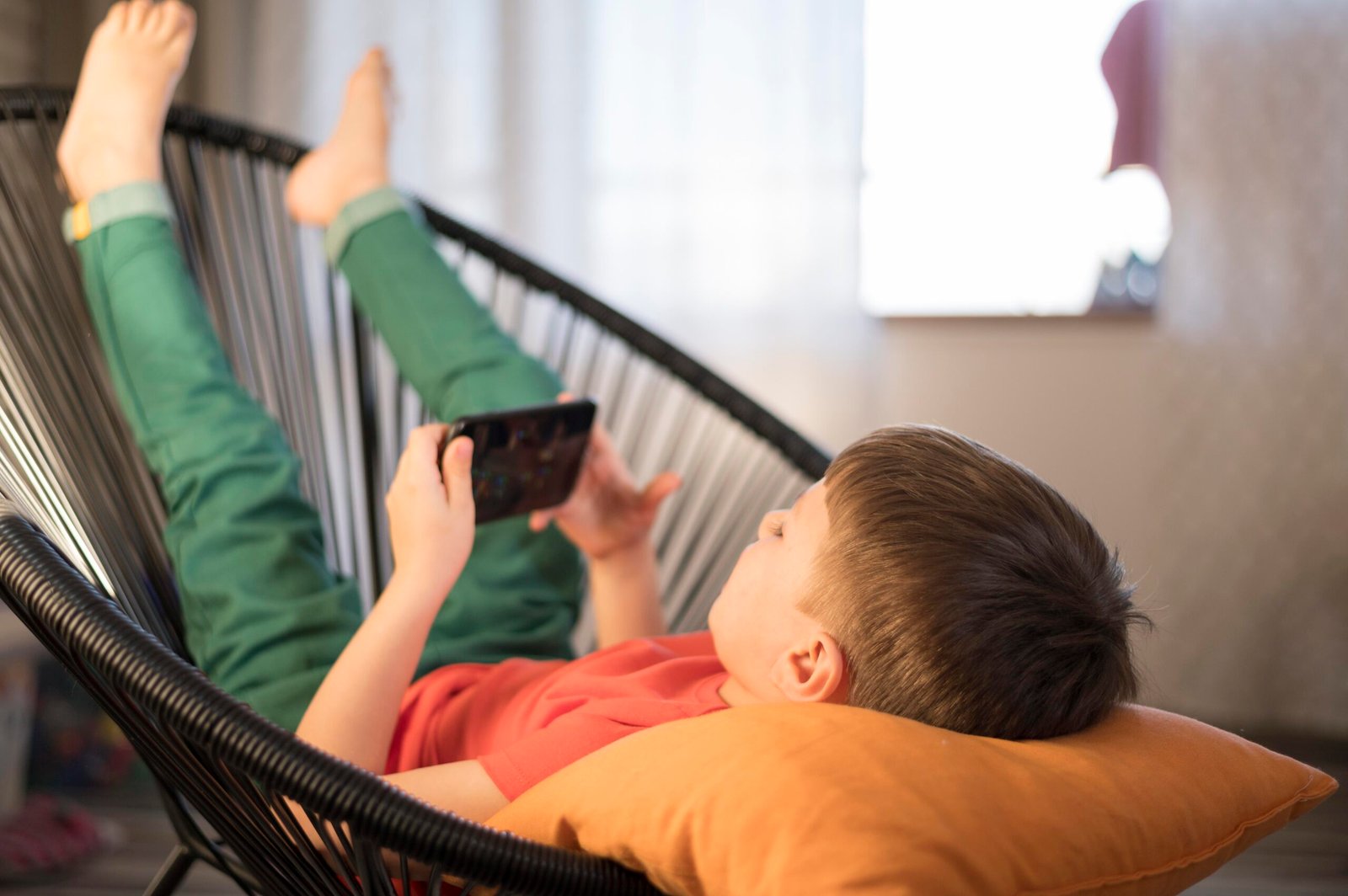 How to Balance Screen Time with Engaging Activities?